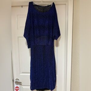 Cute blue backless glitter dress